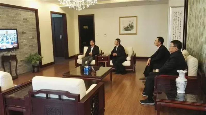 【学习贯彻十九大精神系列报道之一】塞班岛线路检测中心集团党委组织收看十九大开幕式